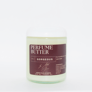 GORGEOUS luxury candle in glass jar – elegant fragrance